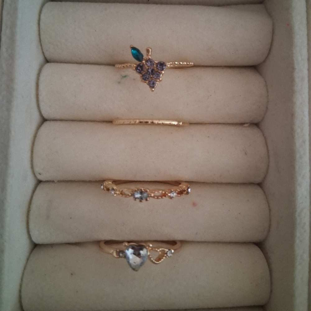 4 Rings Set Size 7